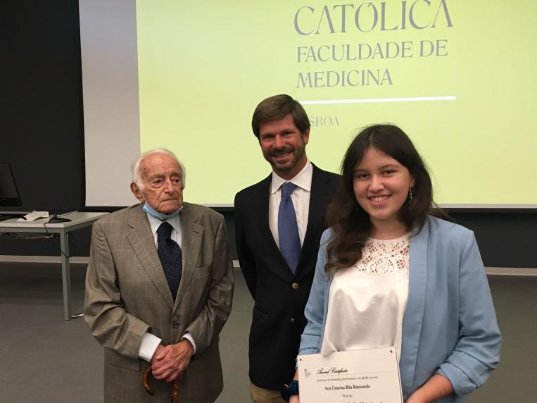 Prof Eduardo Coelho Award